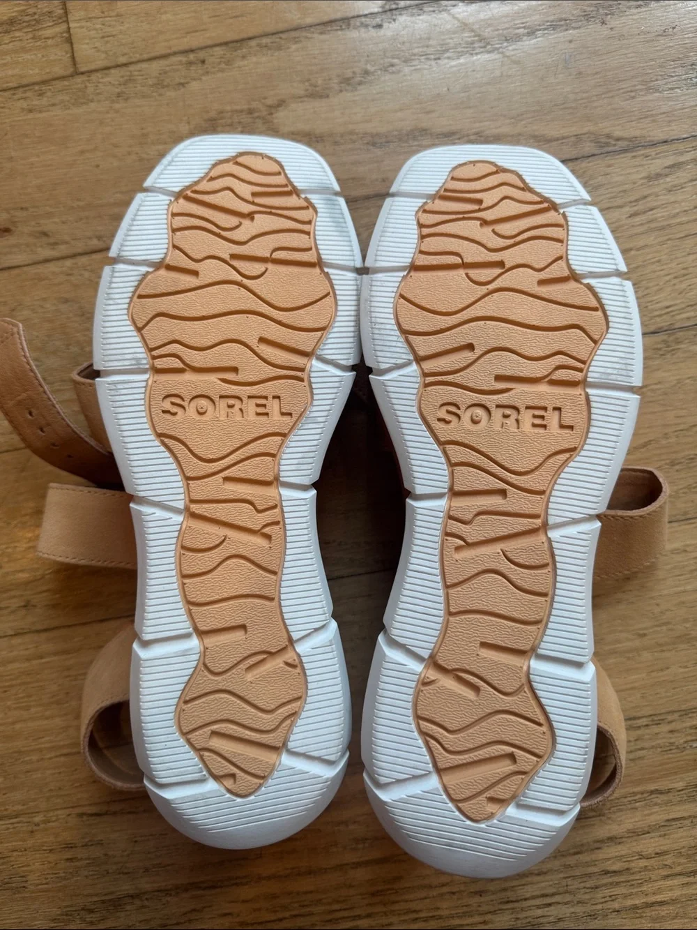Sorel Women's Joanie III wedge sandal, size 8.5